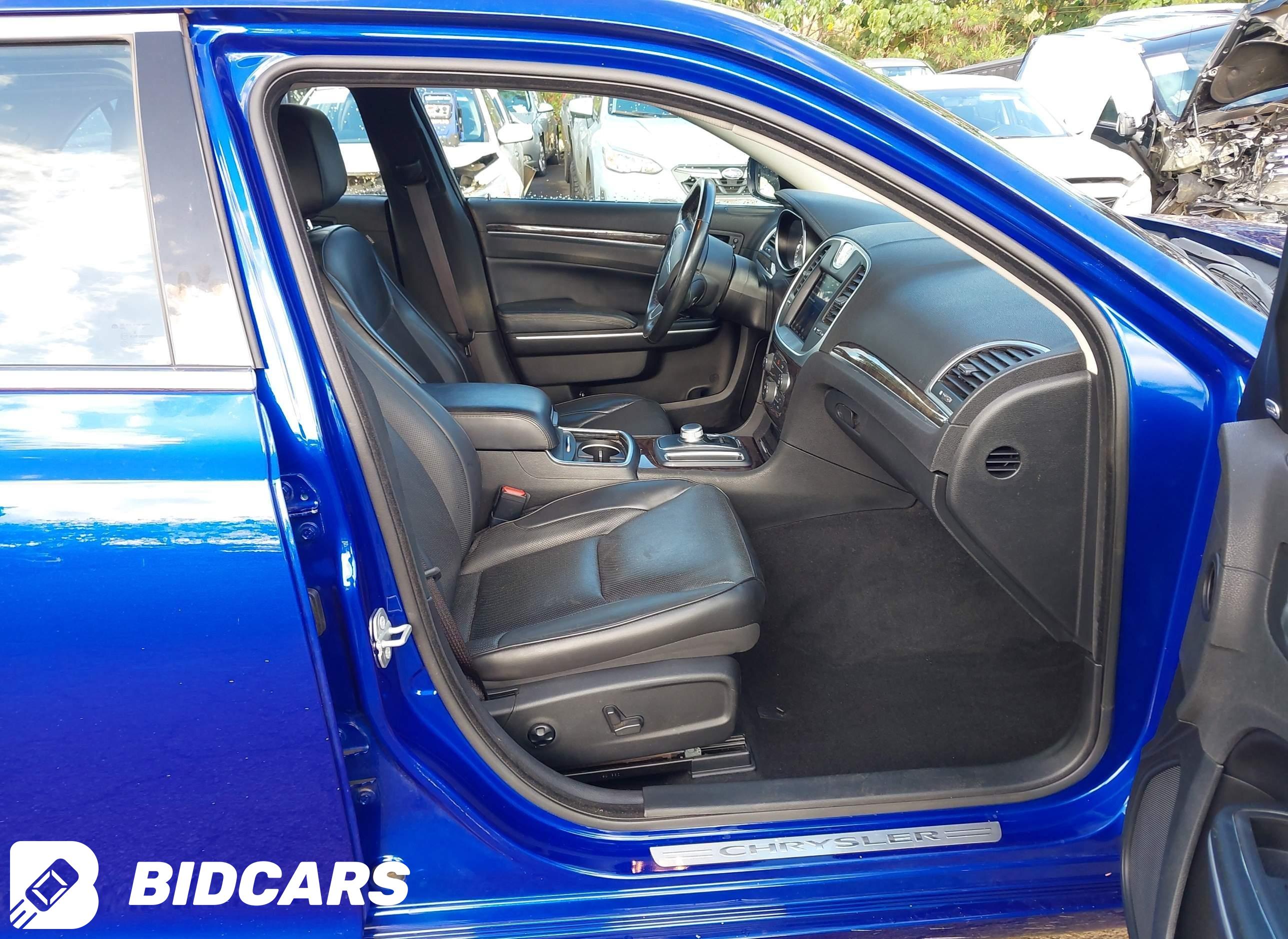 2021 Chrysler 300, Touring L Awd