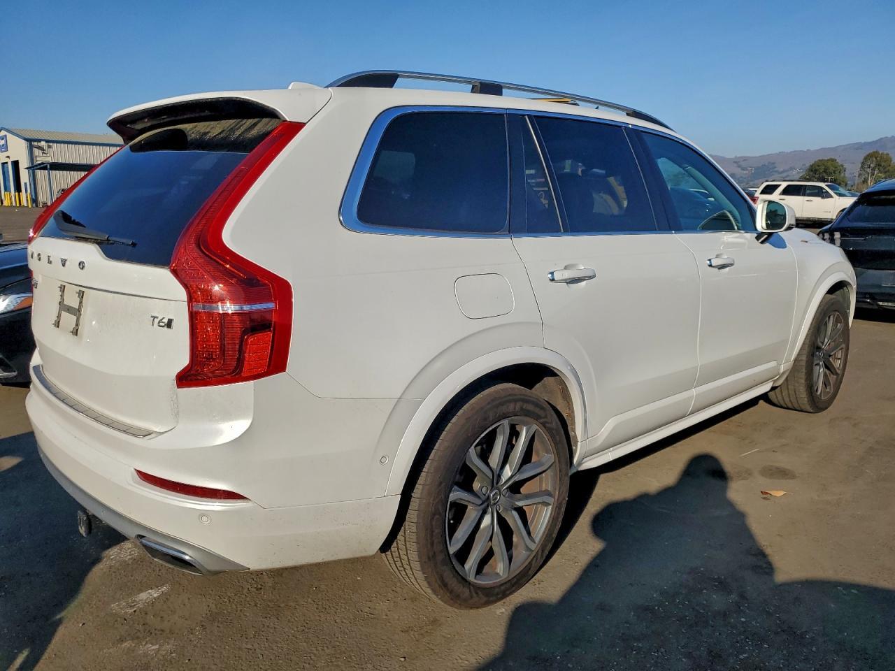 2018 Volvo XC90, T6