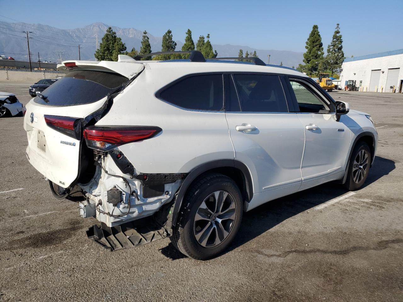 2021 Toyota Highlander, Hybri...