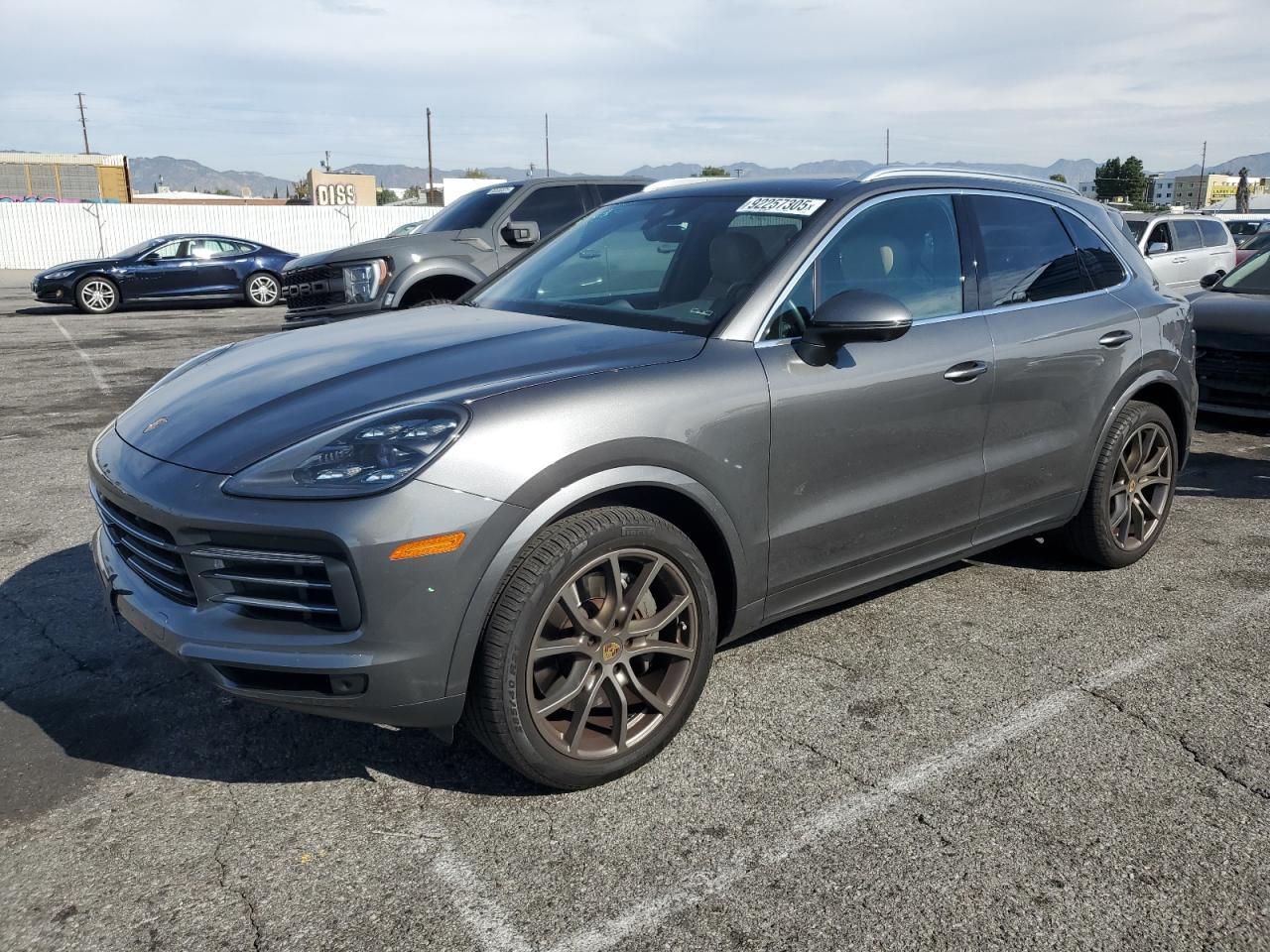 2021 Porsche Cayenne, S