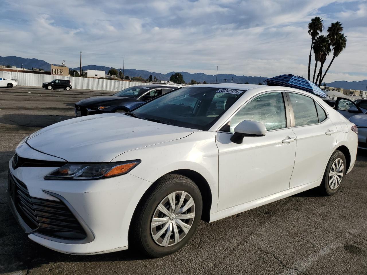 2022 Toyota Camry, LE