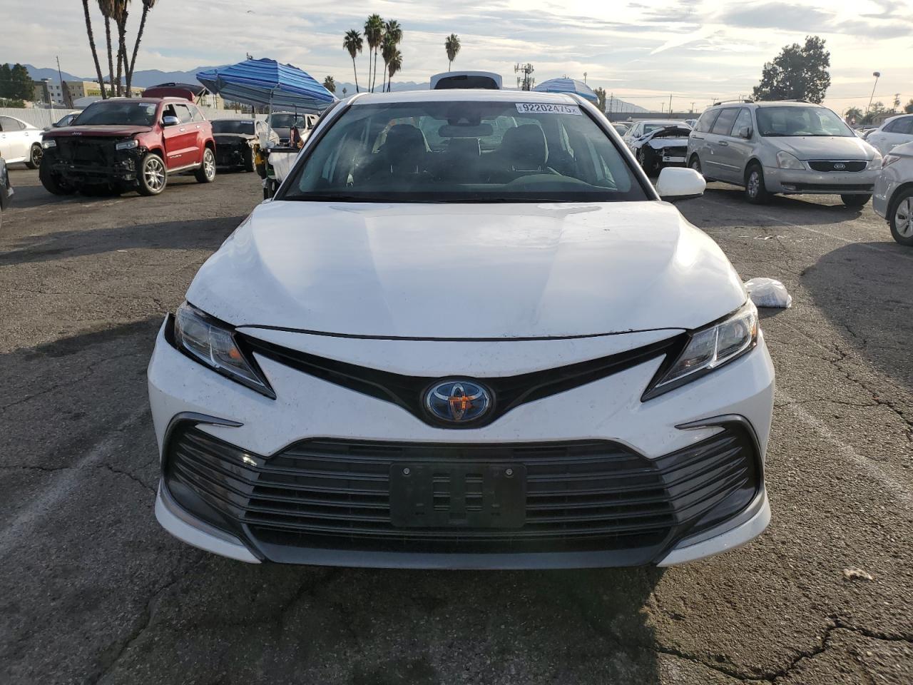 2022 Toyota Camry, LE