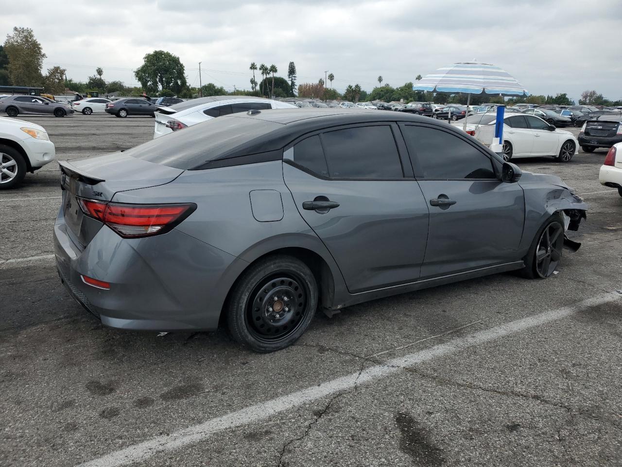 2022 Nissan Sentra, SR