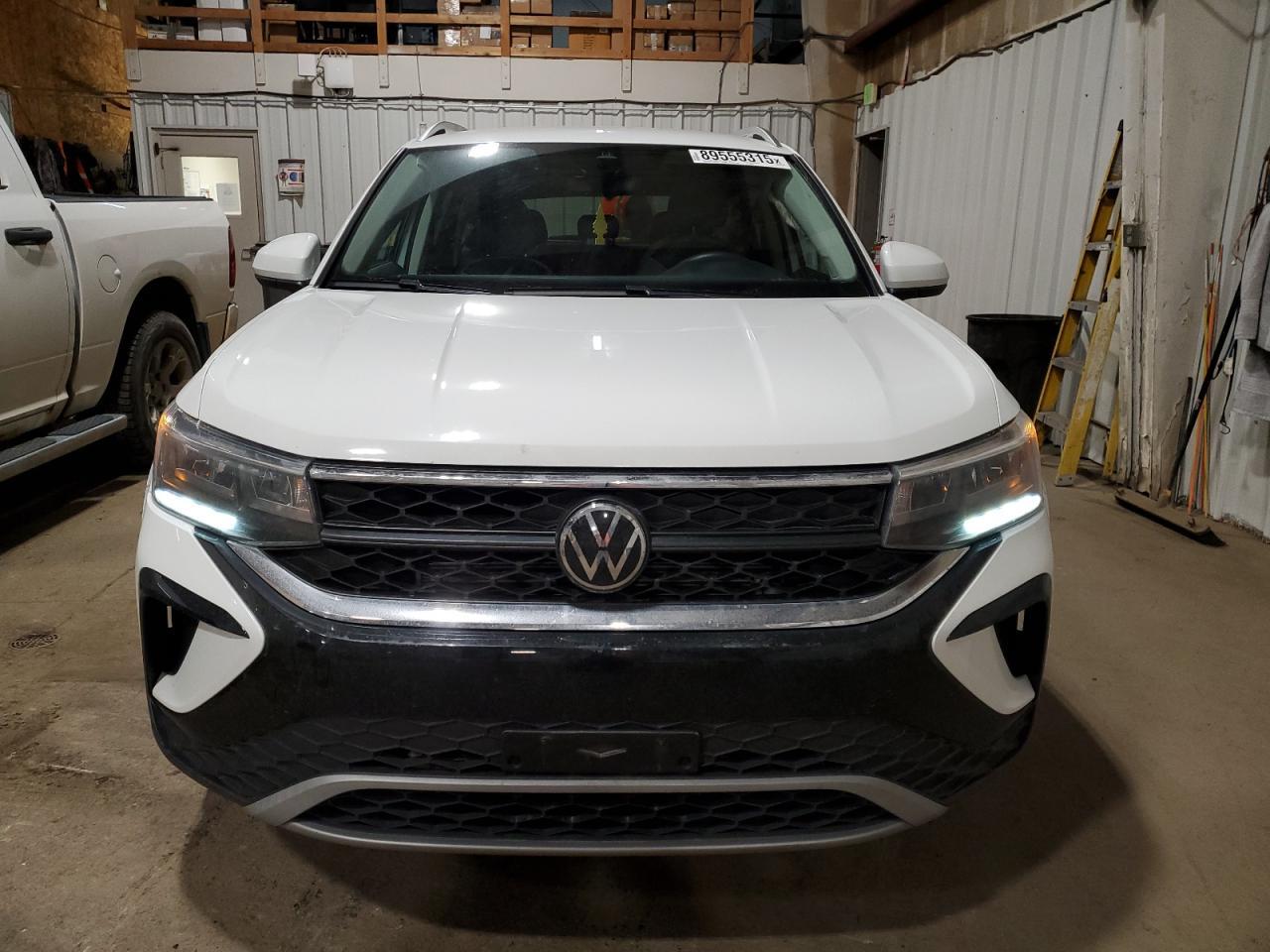 2023 Volkswagen Taos, SE