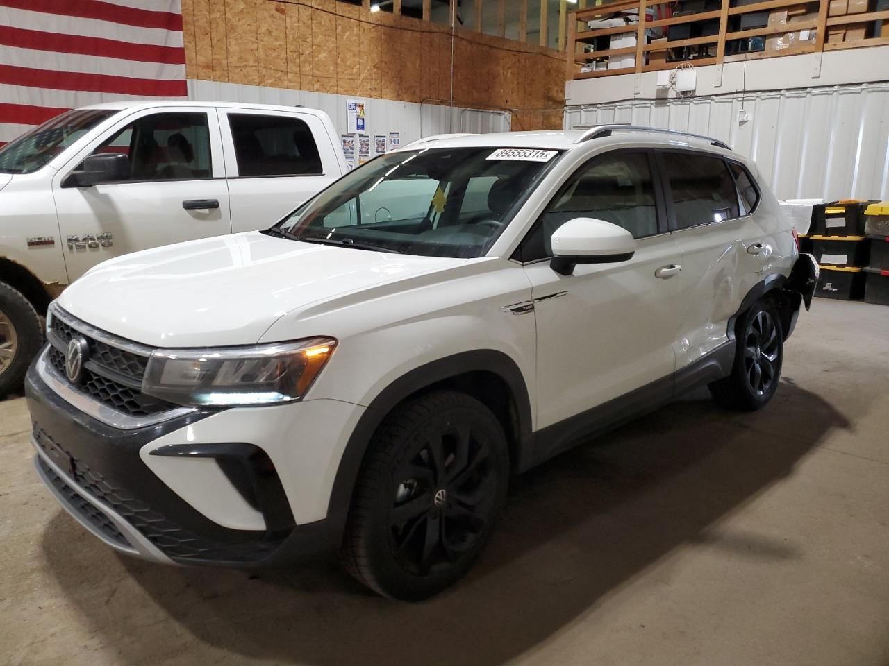 2023 Volkswagen Taos, SE