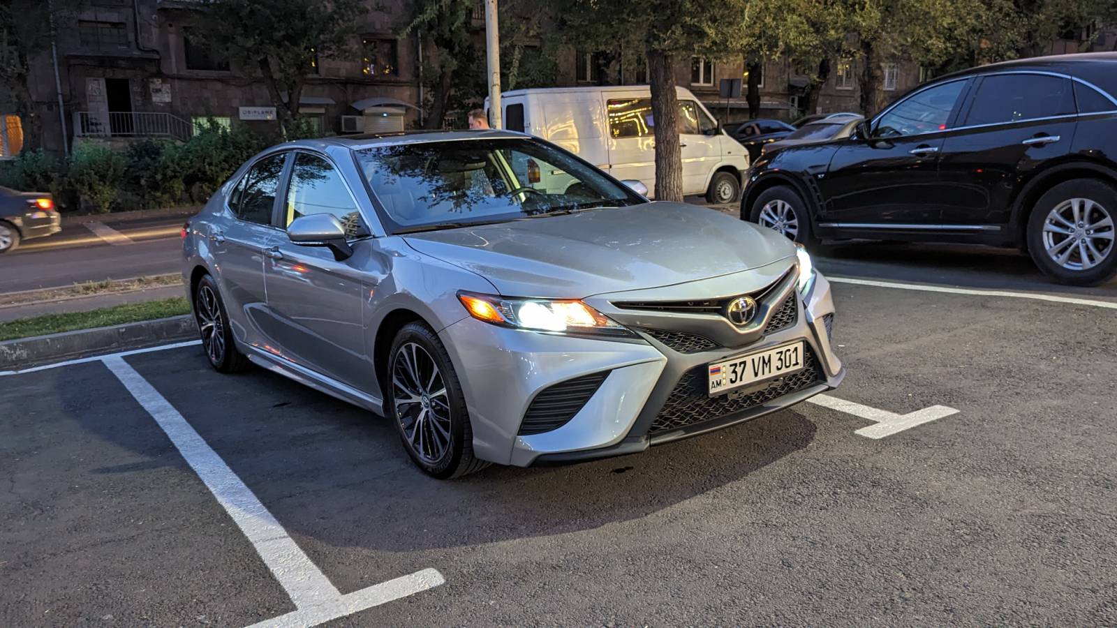 TOYOTA CAMRY  , 2020