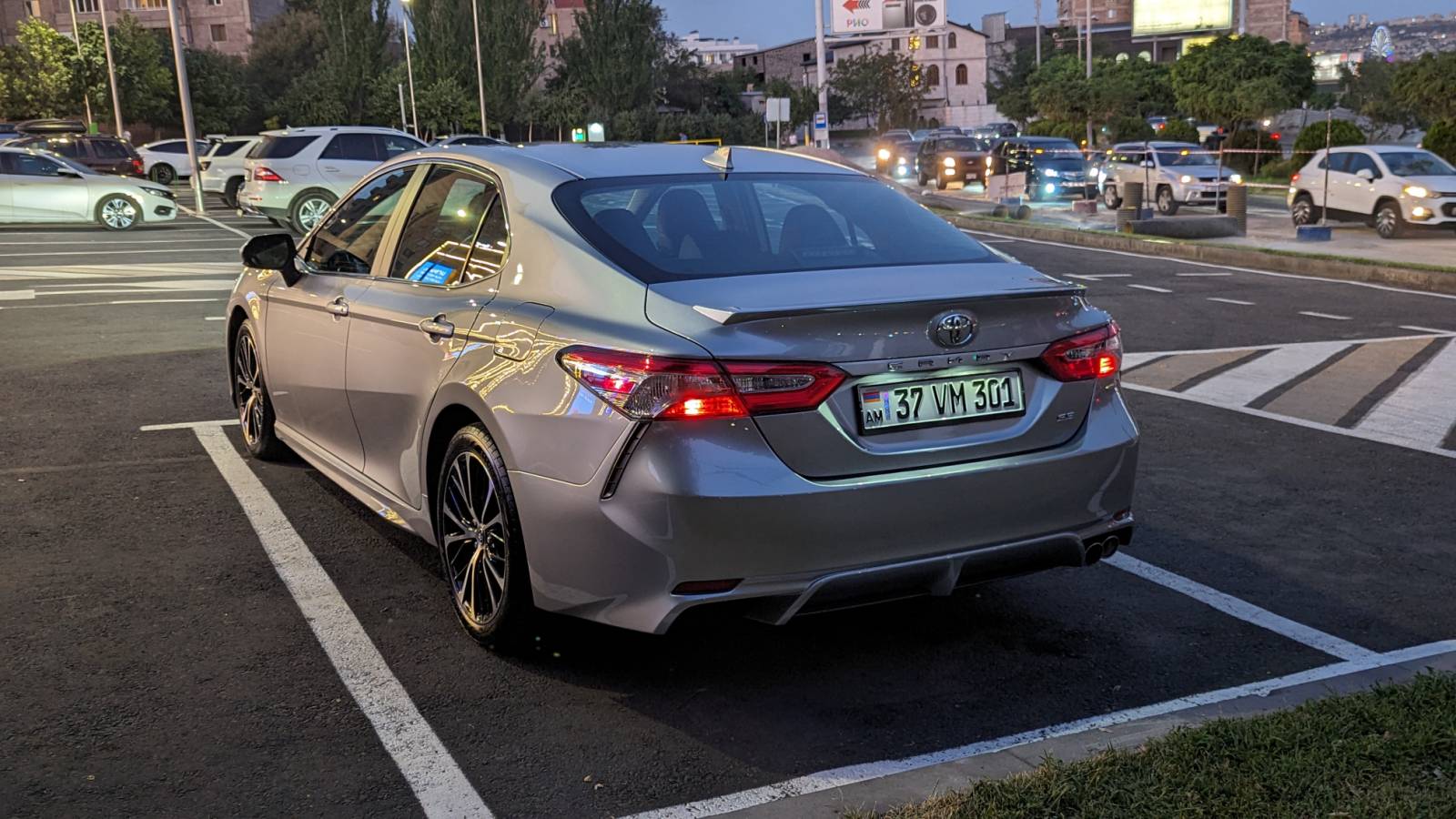 TOYOTA CAMRY  , 2020