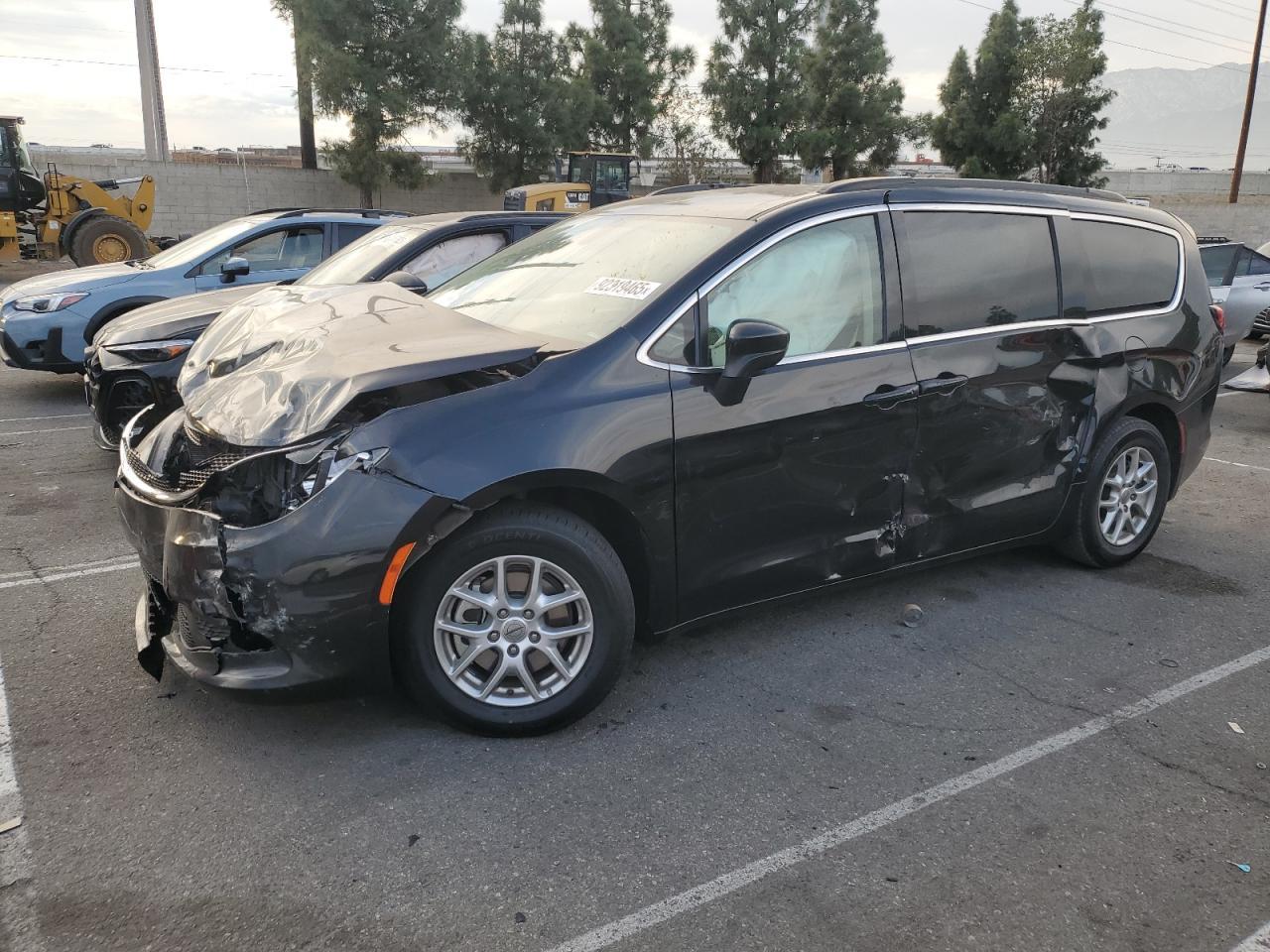 2021 Chrysler Voyager, Lxi