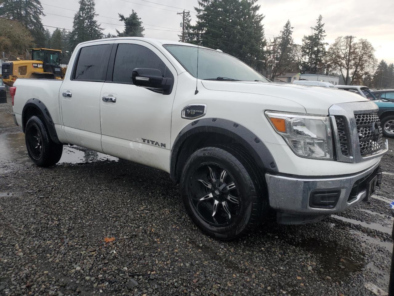 2017 Nissan Titan, S