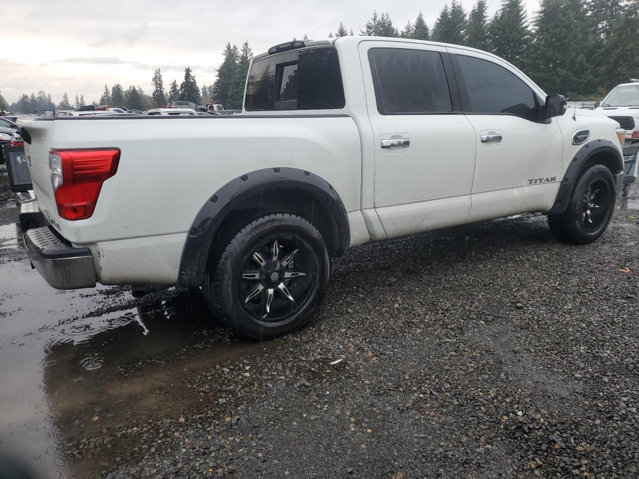 2017 Nissan Titan, S