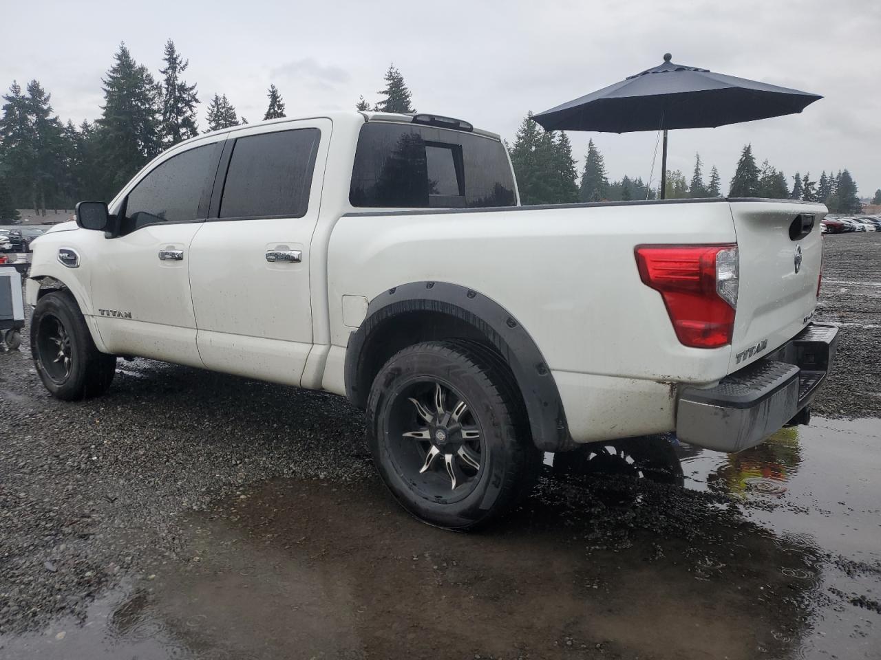 2017 Nissan Titan, S