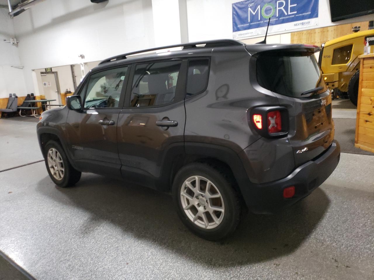 2019 Jeep Renegade, Latitude