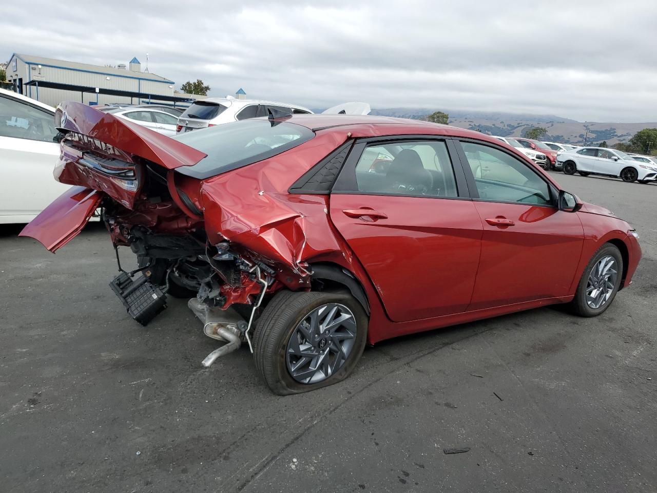 2024 Hyundai Elantra, Blue