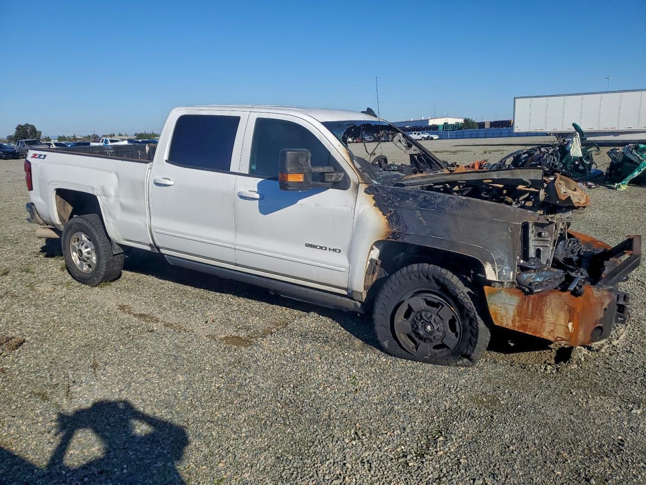 2016 Chevrolet Silverado, K25...