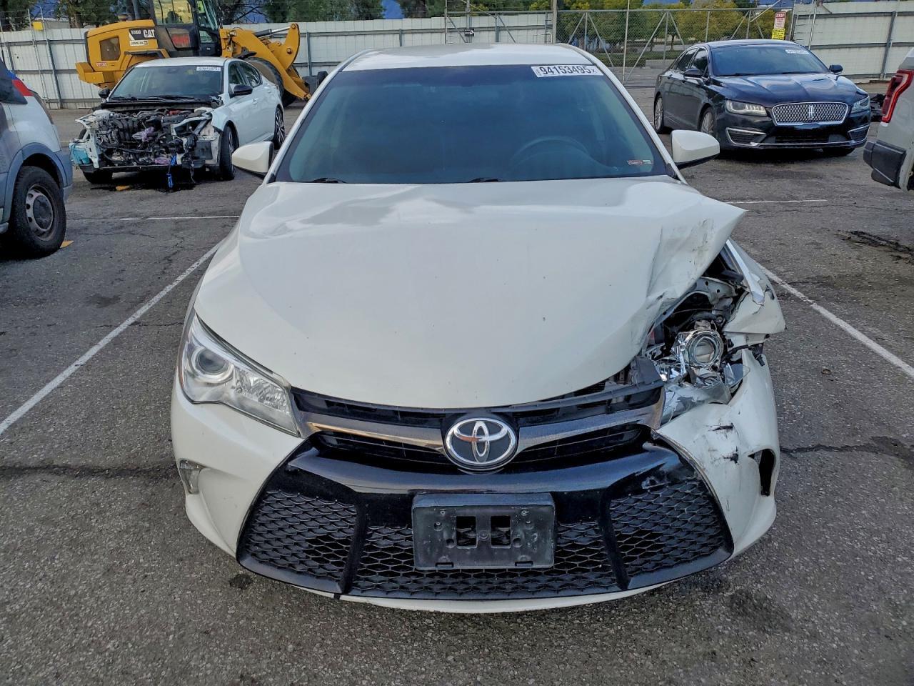 2015 Toyota Camry, LE