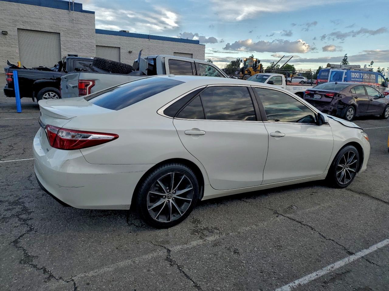 2015 Toyota Camry, LE