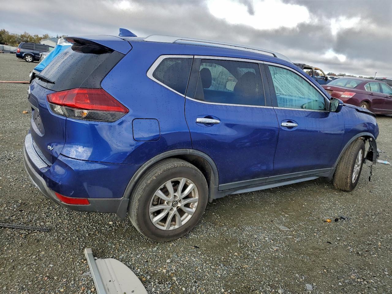 2018 Nissan Rogue, S