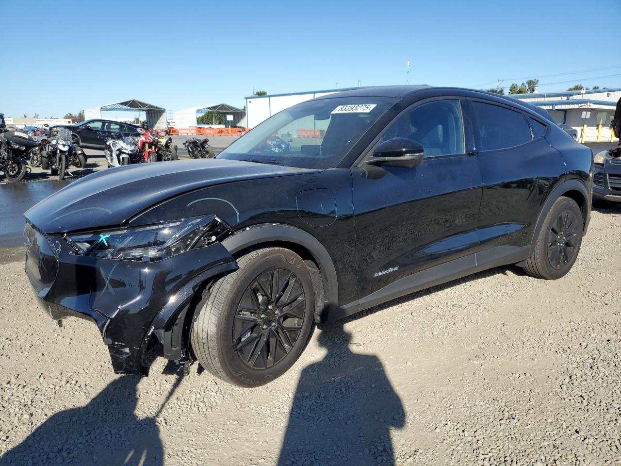 2025 Ford Mustang, Select