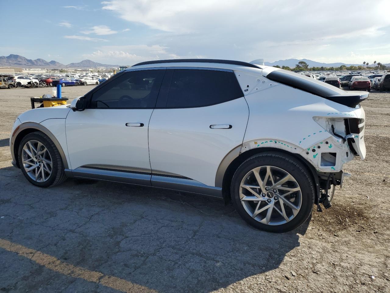 2023 Genesis GV60, Advanced