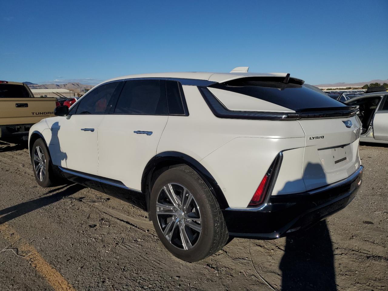 2024 Cadillac Lyriq, Luxury