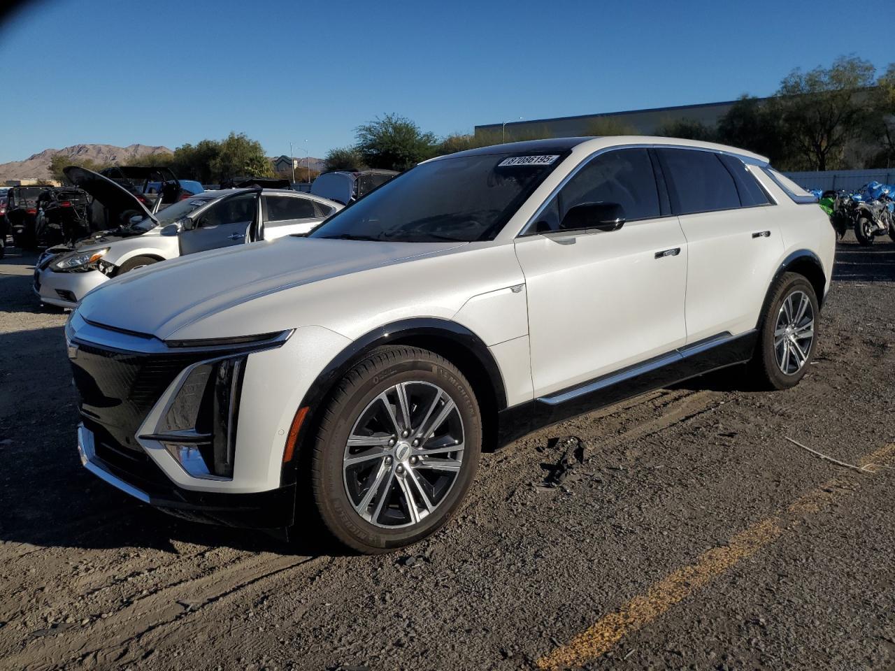 2024 Cadillac Lyriq, Luxury