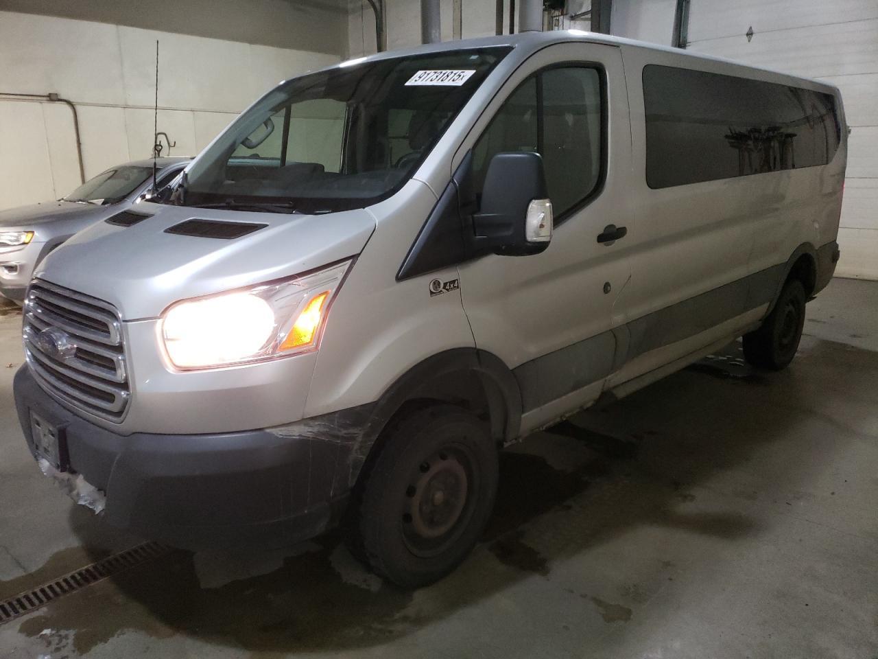 2019 Ford Transit, T-350