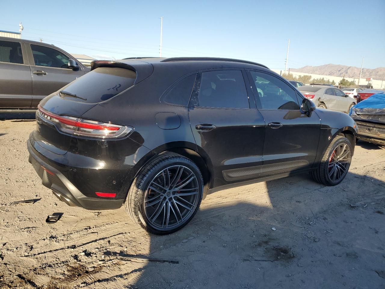 2024 Porsche Macan, S