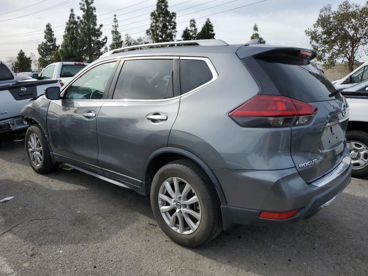 2020 Nissan Rogue, S