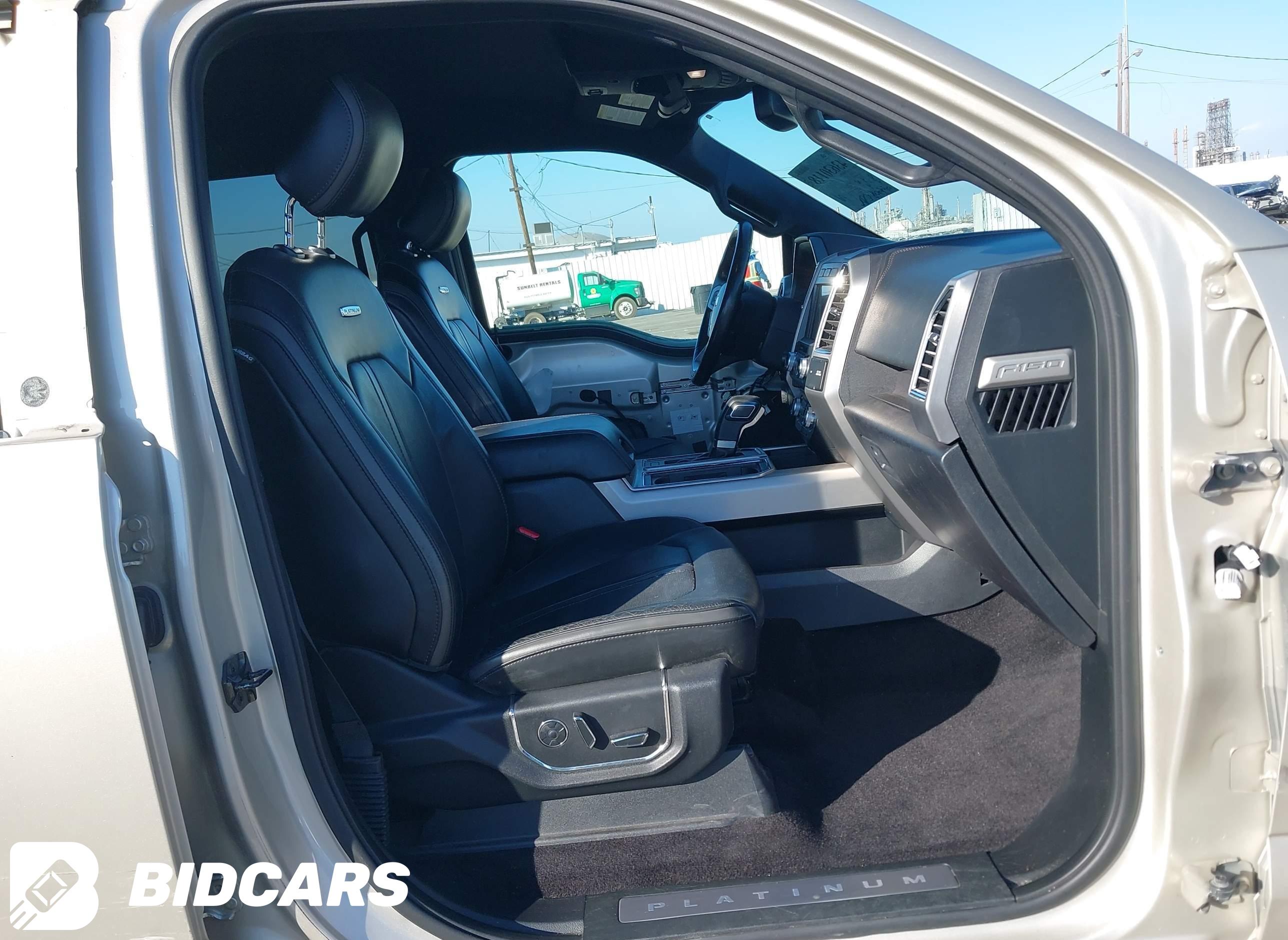 2017 Ford F-150, Platinum