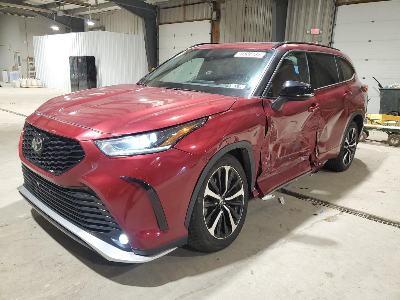 2022 Toyota Highlander, Xse