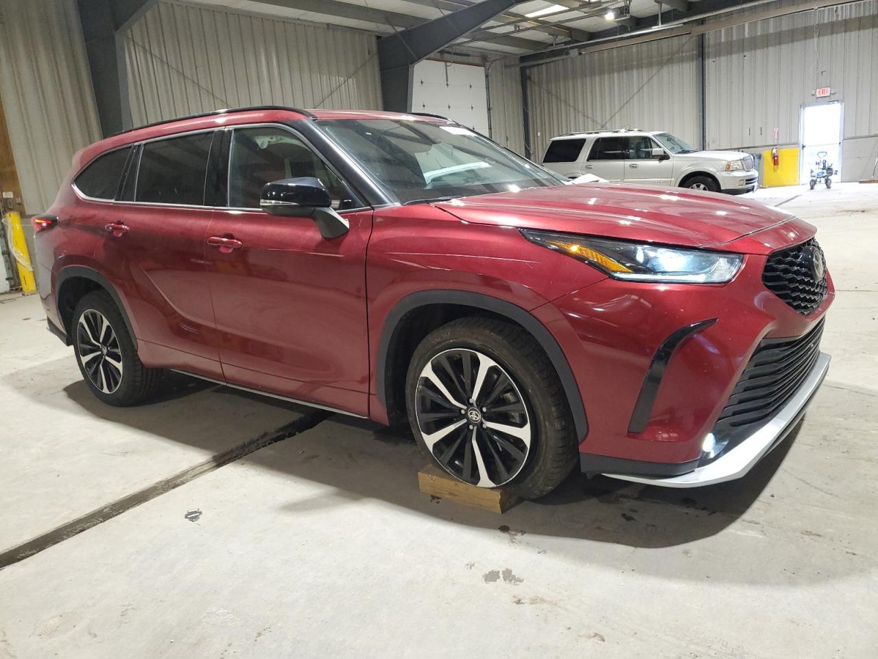 2022 Toyota Highlander, Xse