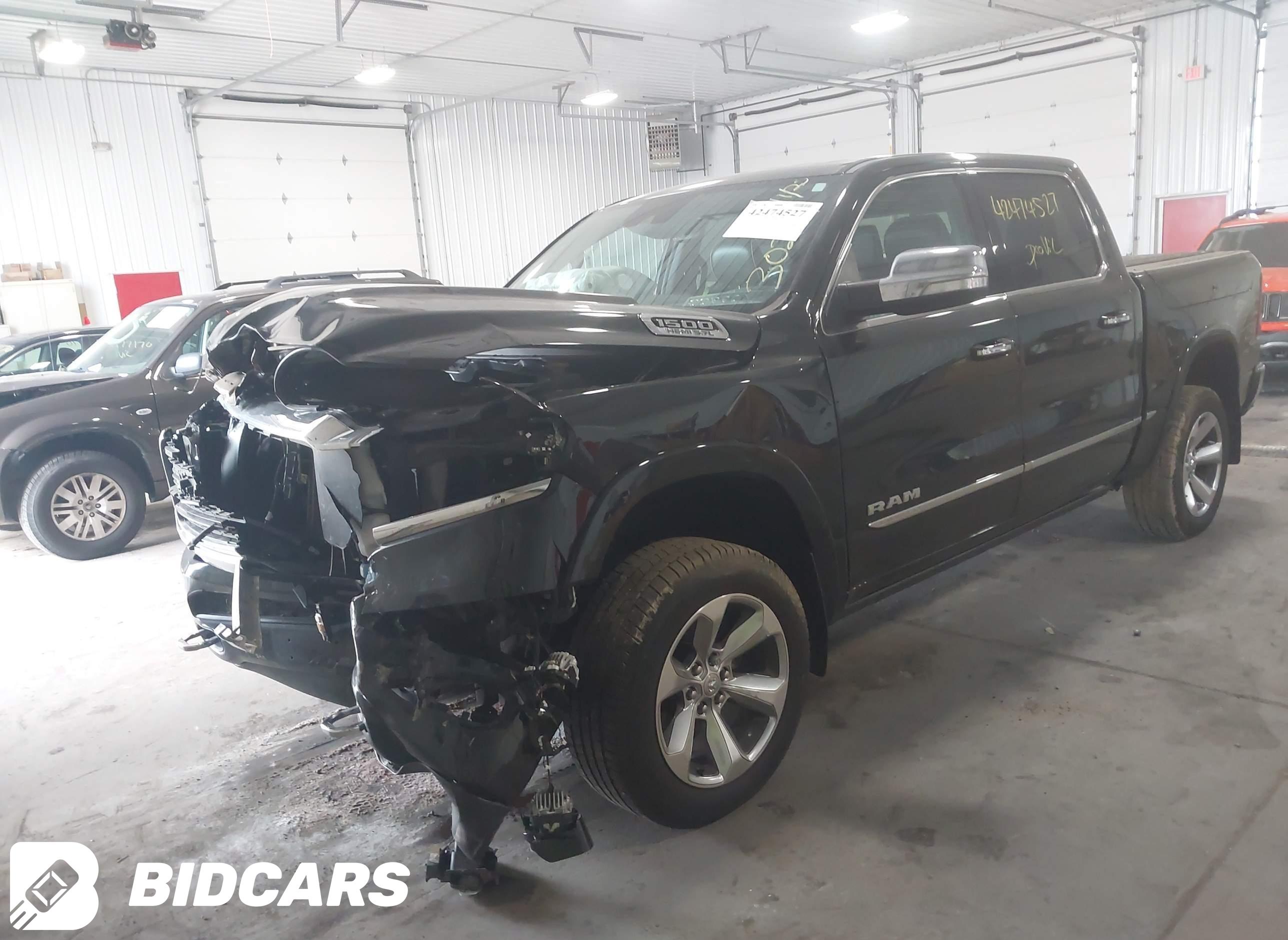 2019 RAM 1500, Limited  4X4 5...