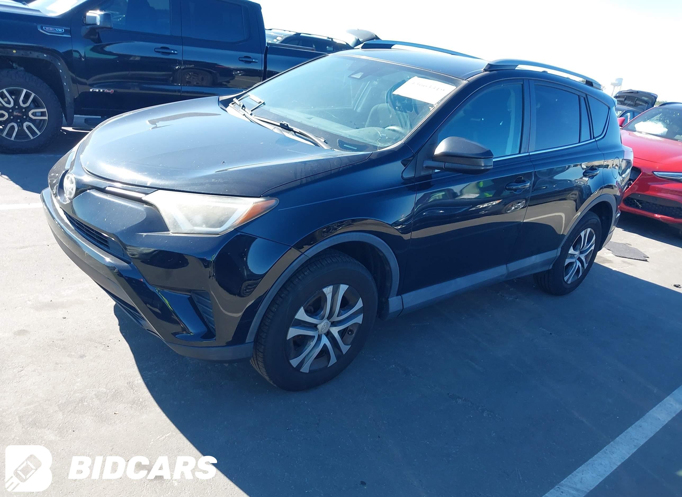 2017 Toyota RAV4, LE