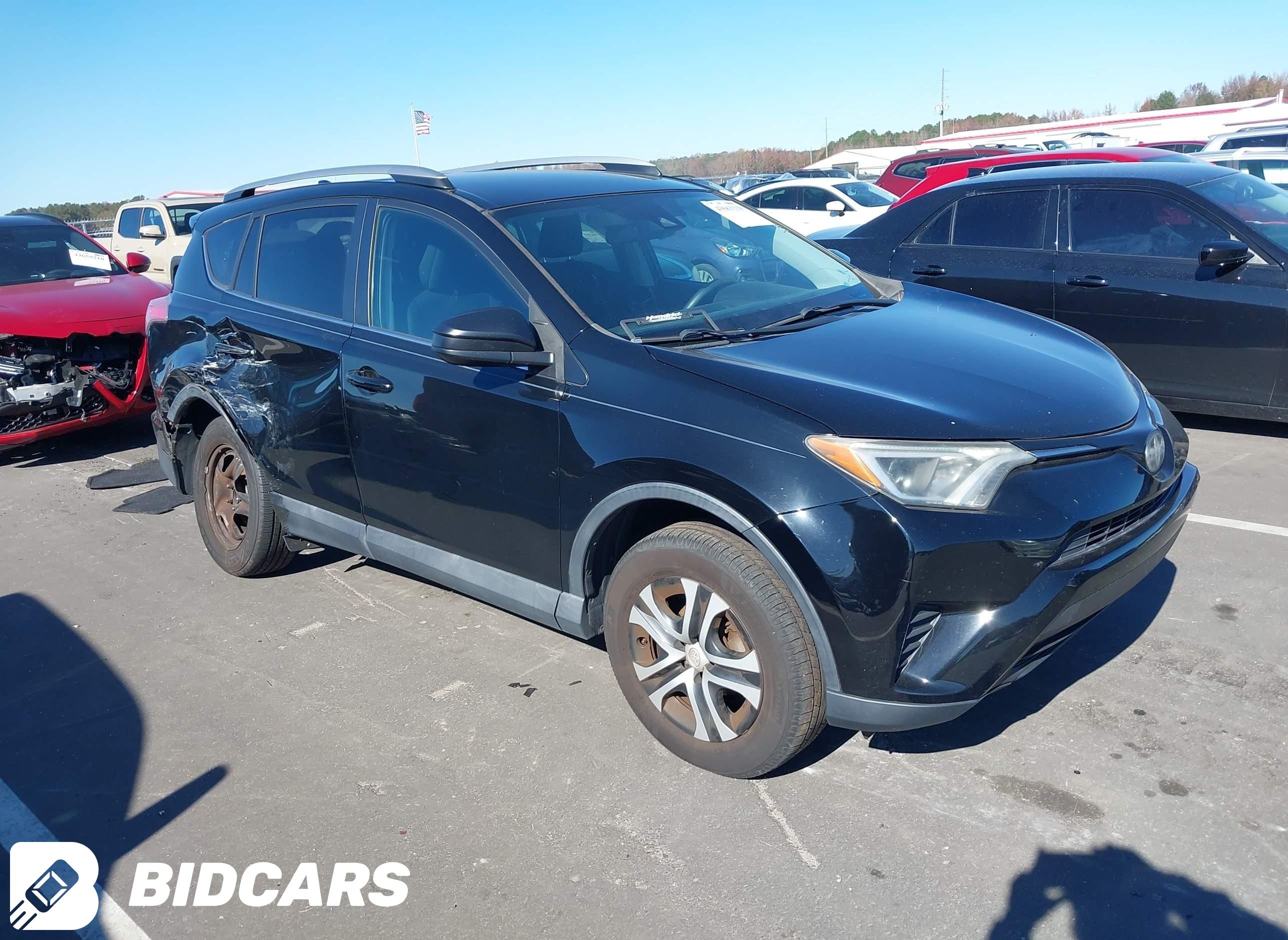 2017 Toyota RAV4, LE