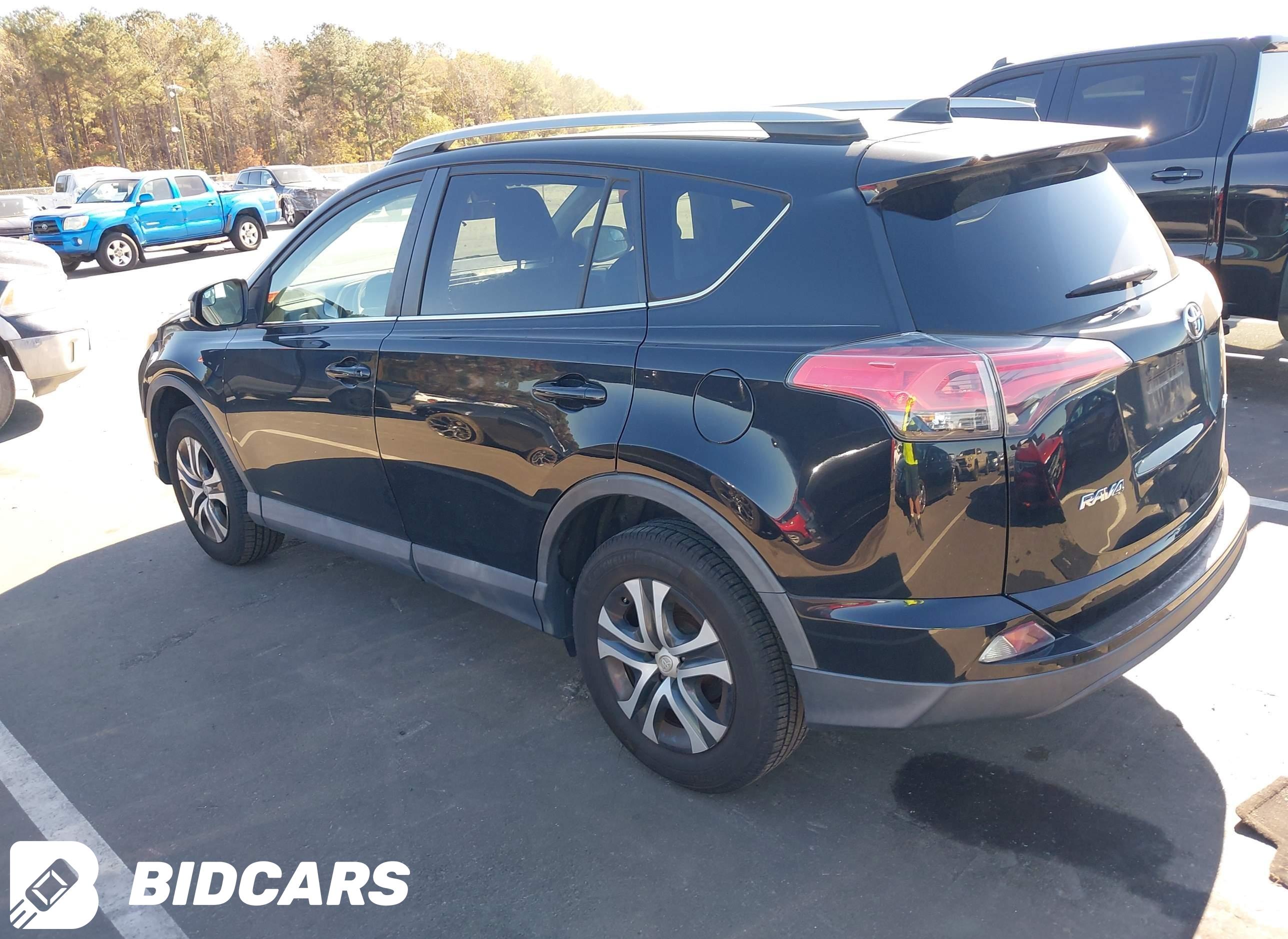 2017 Toyota RAV4, LE