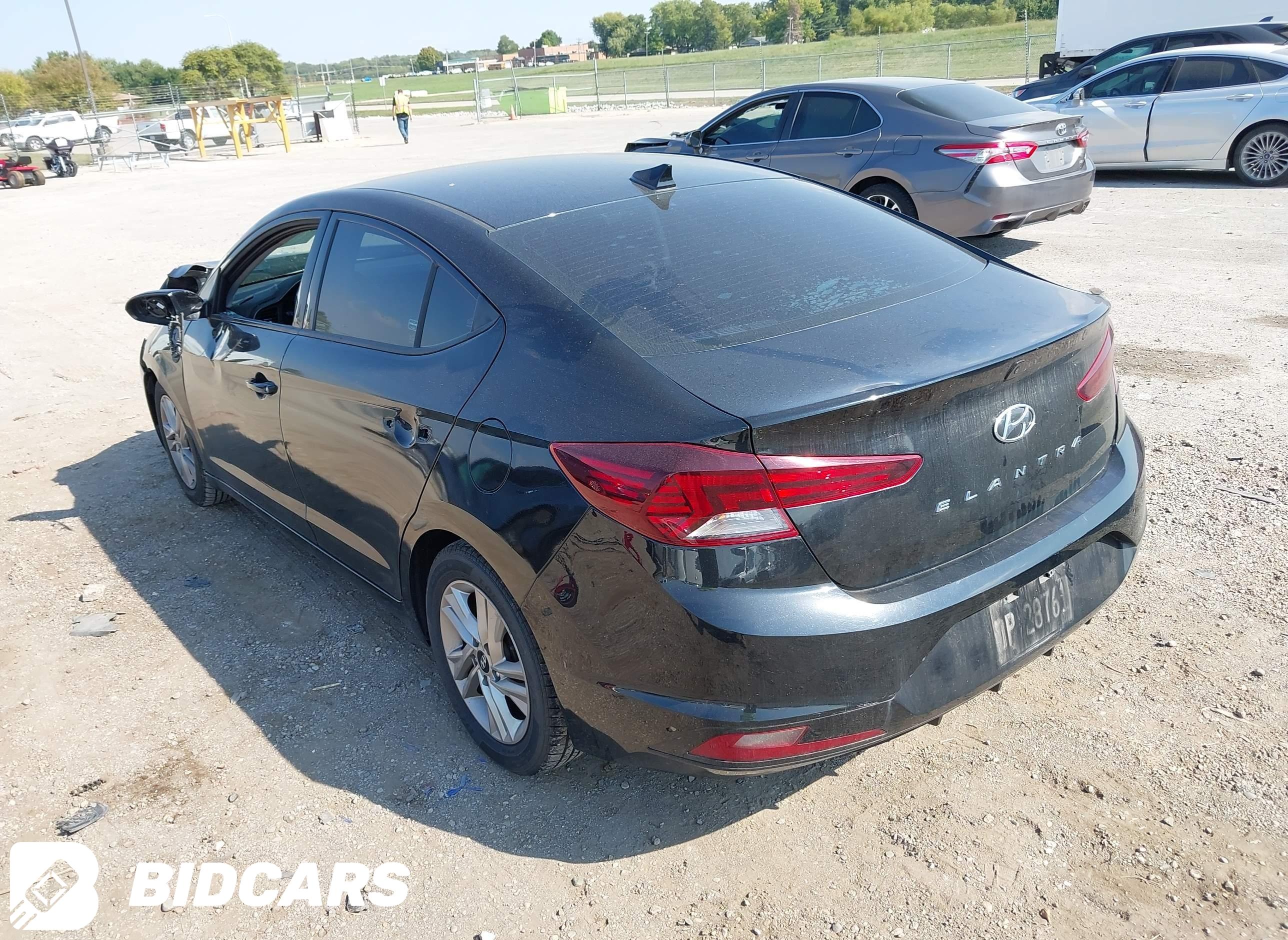 2020 Hyundai Elantra, Sel