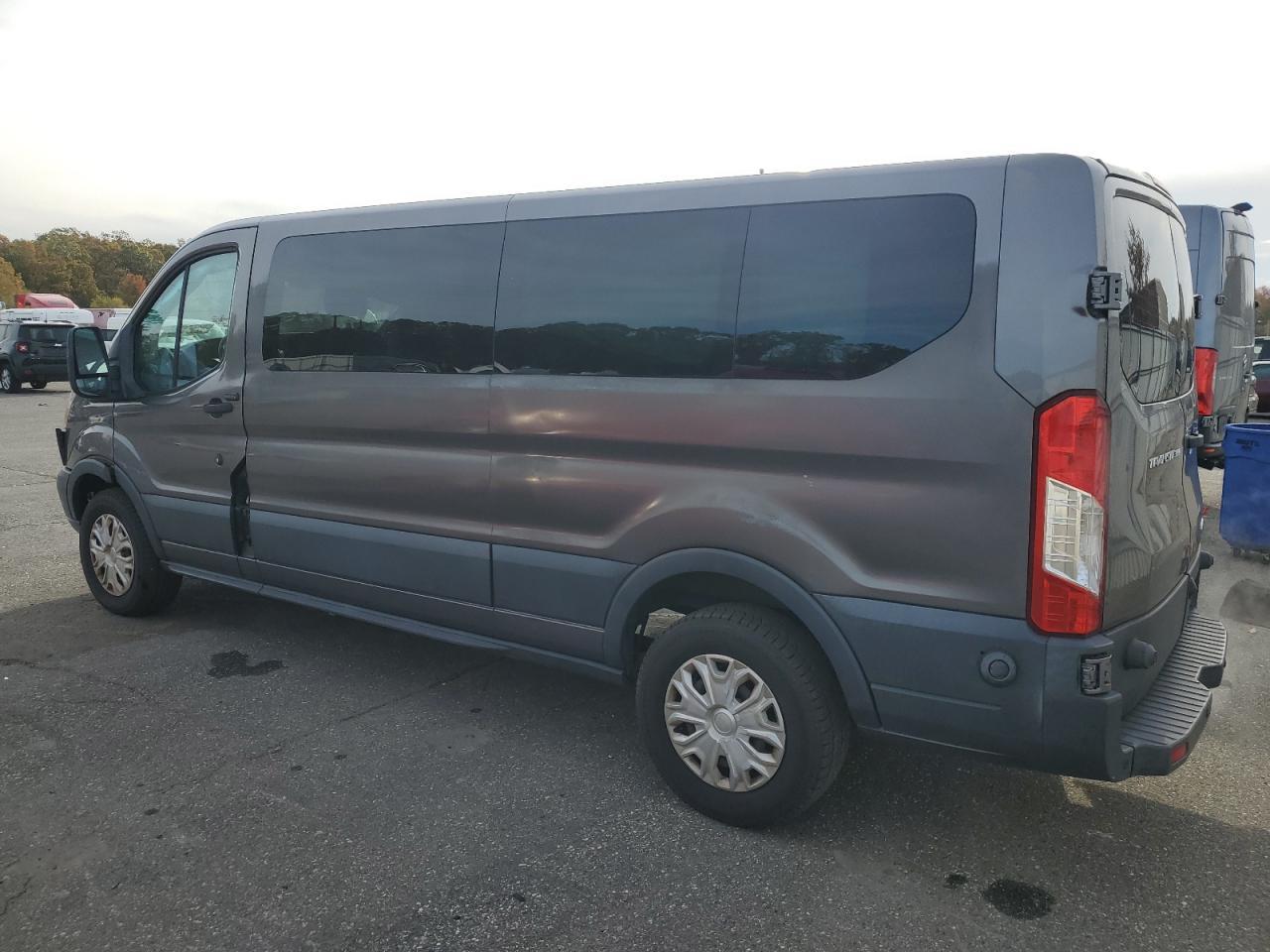2015 Ford Transit, T-350