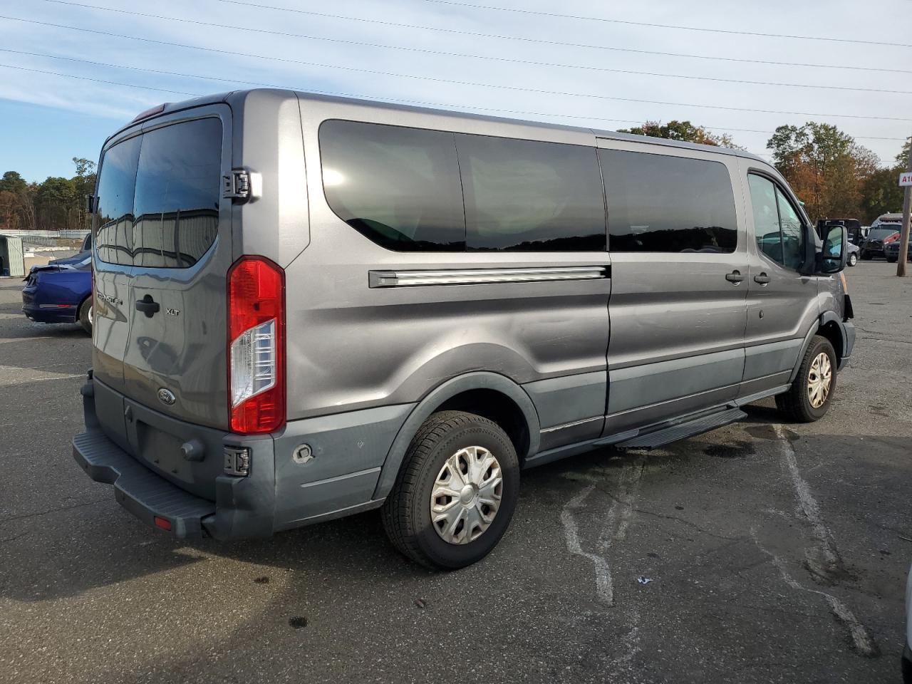 2015 Ford Transit, T-350