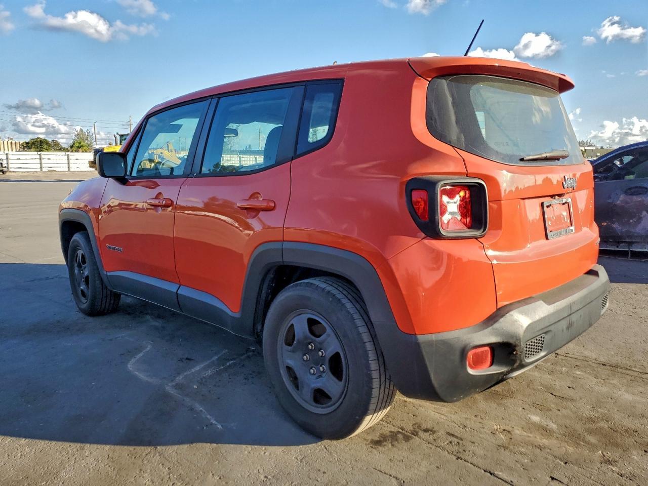 2017 Jeep Renegade, Sport