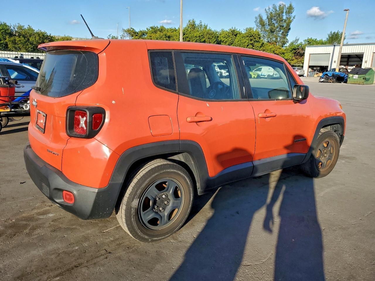 2017 Jeep Renegade, Sport