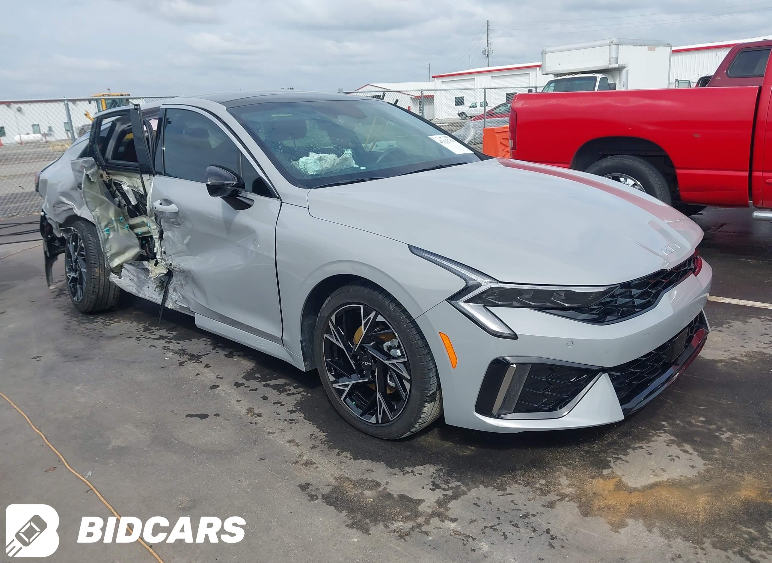 2025 KIA K5, Gt-Line