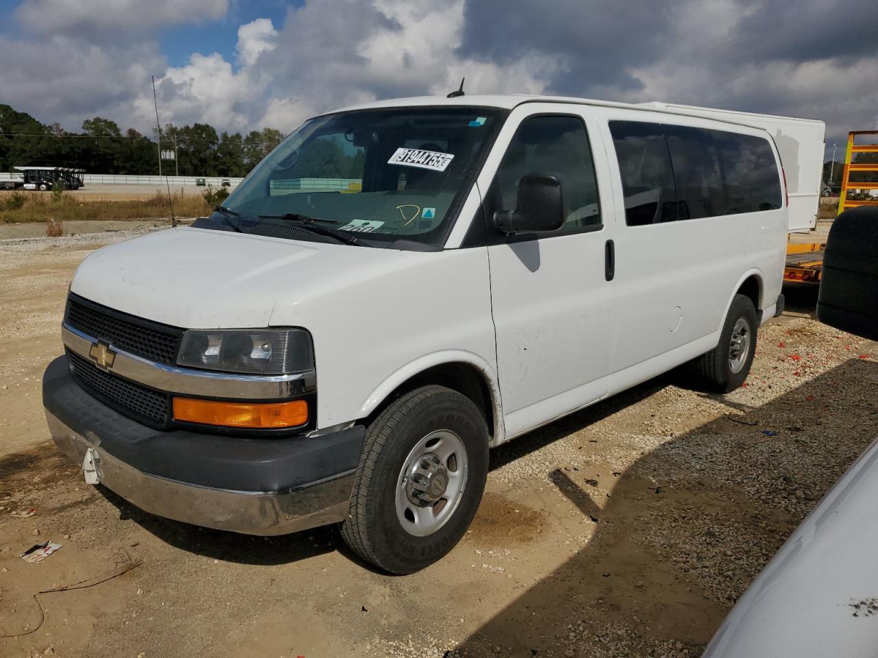 2015 Chevrolet Express, LT