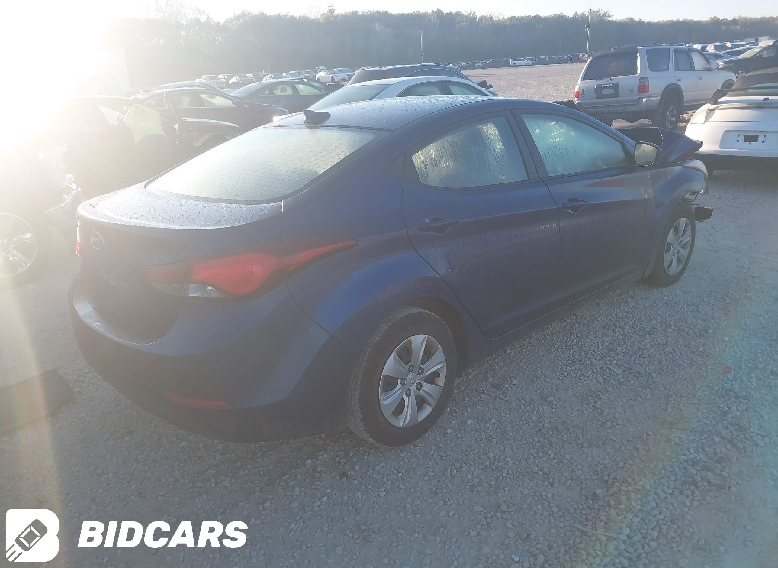 2016 Hyundai Elantra, SE