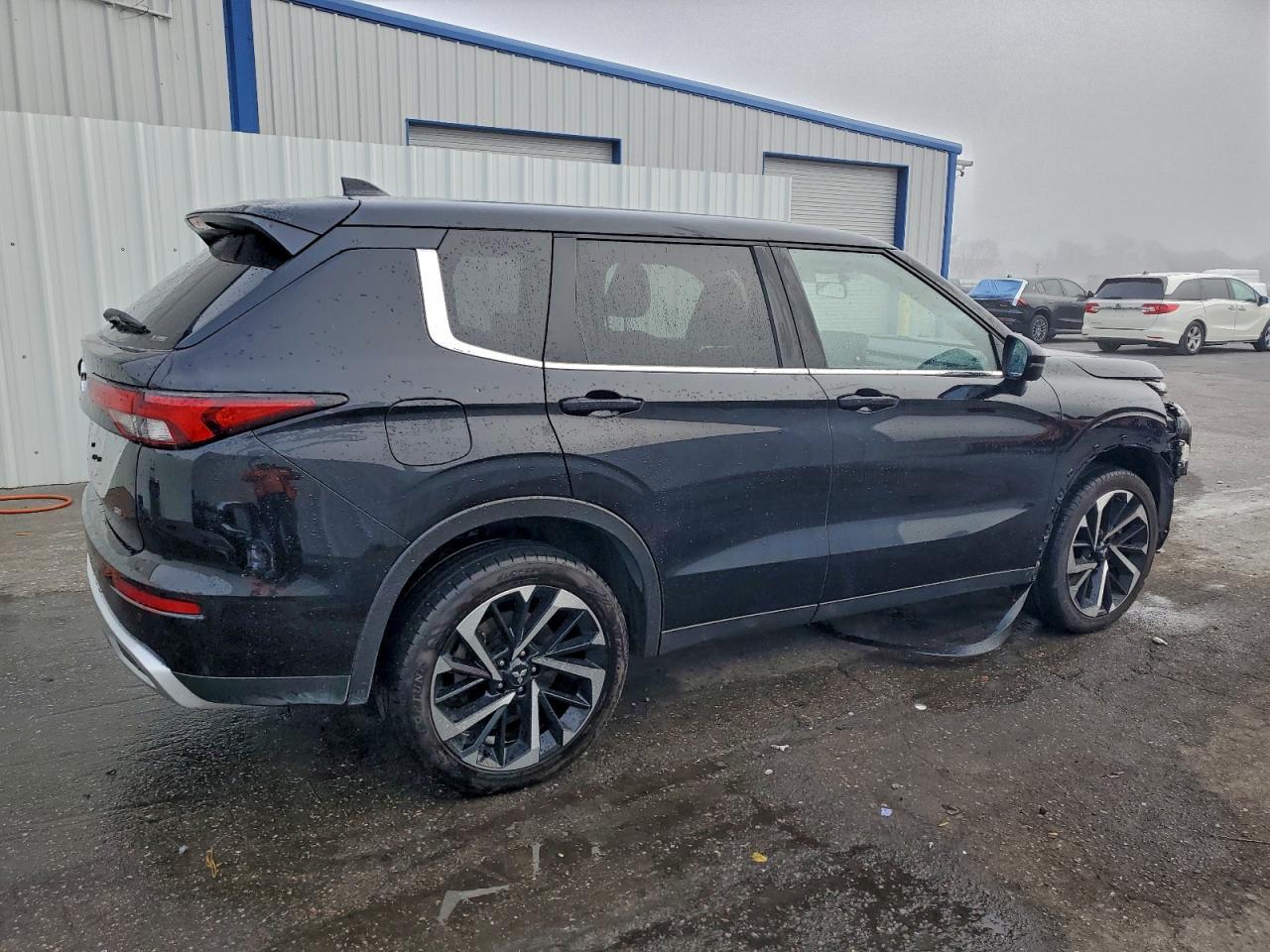 2024 Mitsubishi Outlander, SE