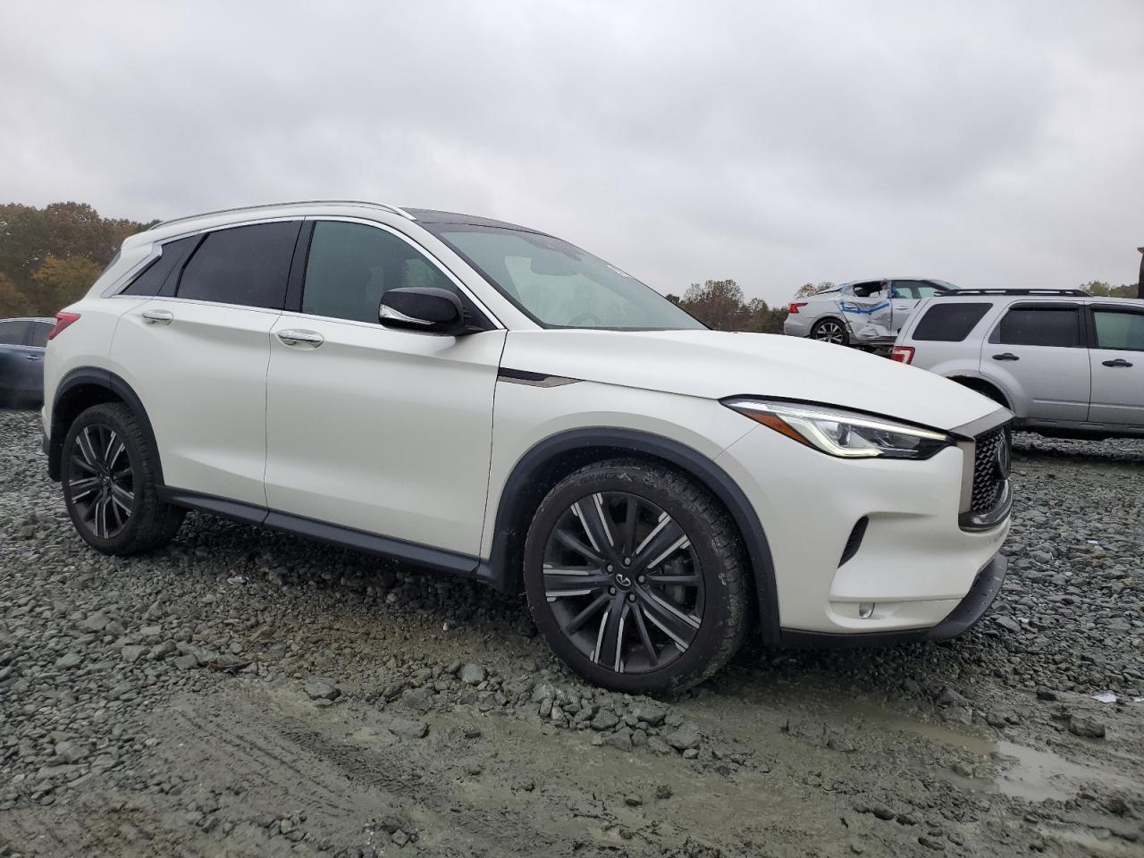 2021 Infiniti QX50, Luxe