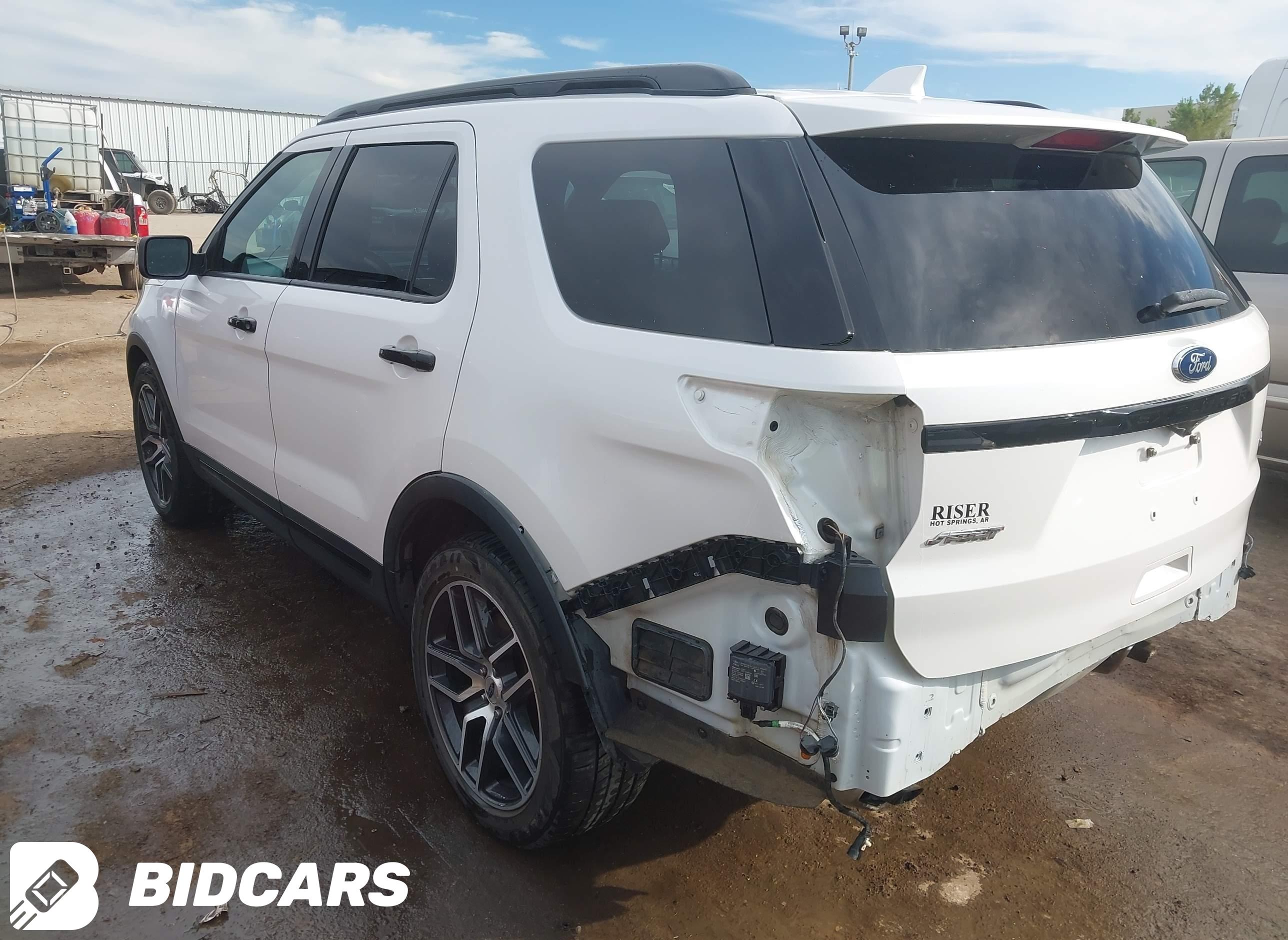 2017 Ford Explorer, Sport