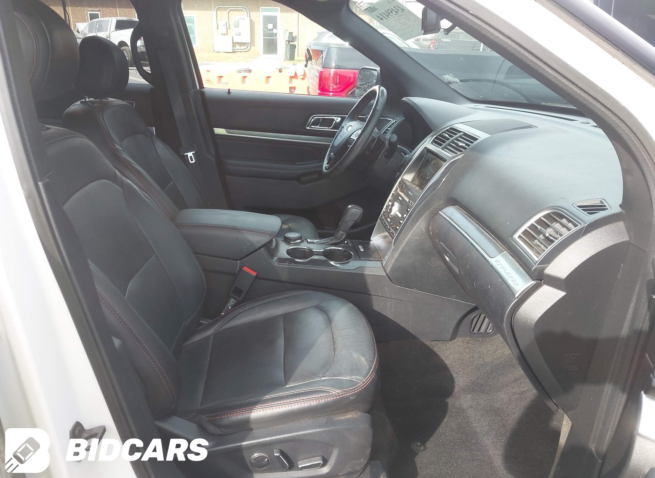 2017 Ford Explorer, Sport