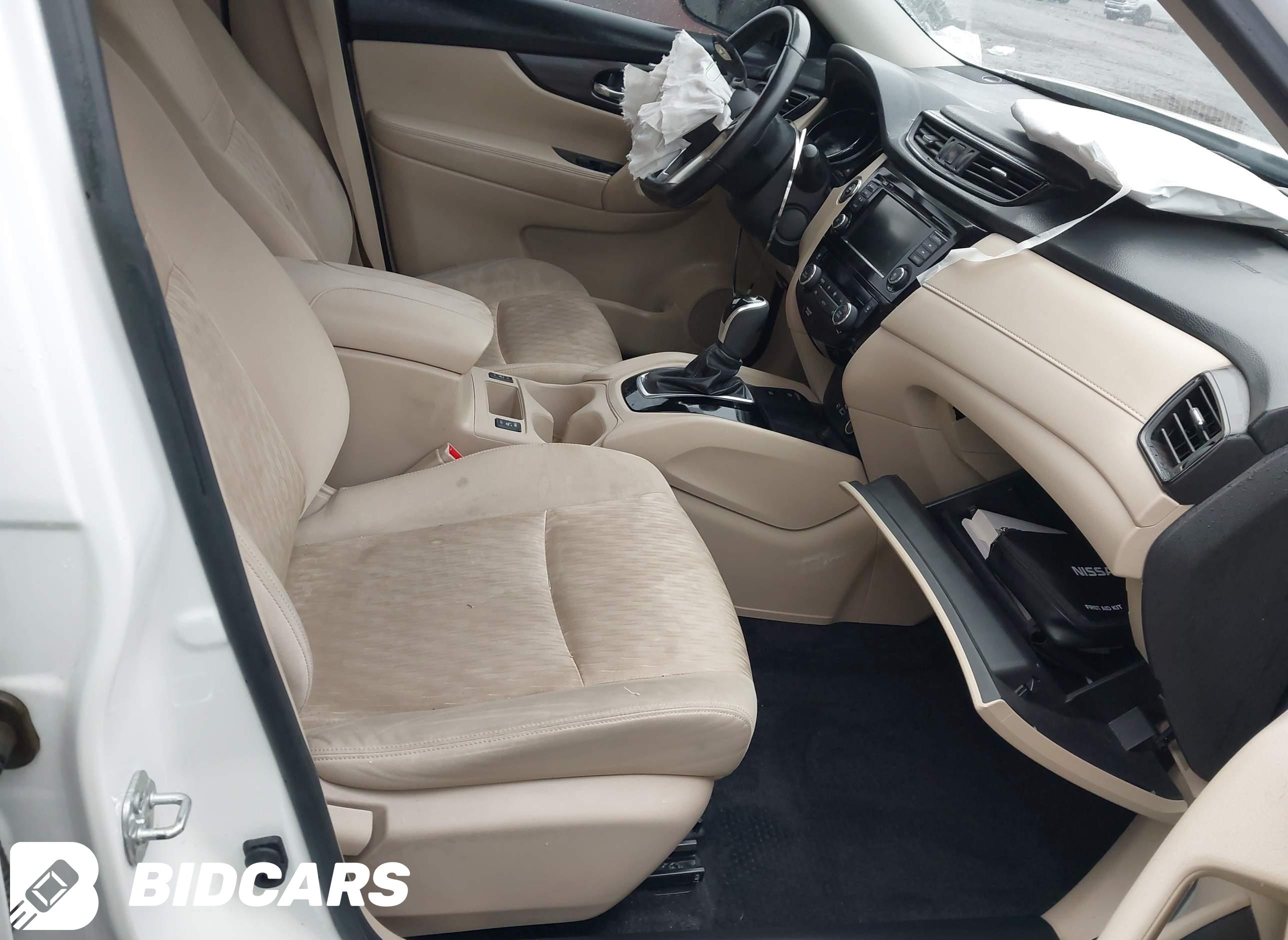 2019 Nissan Rogue, SV