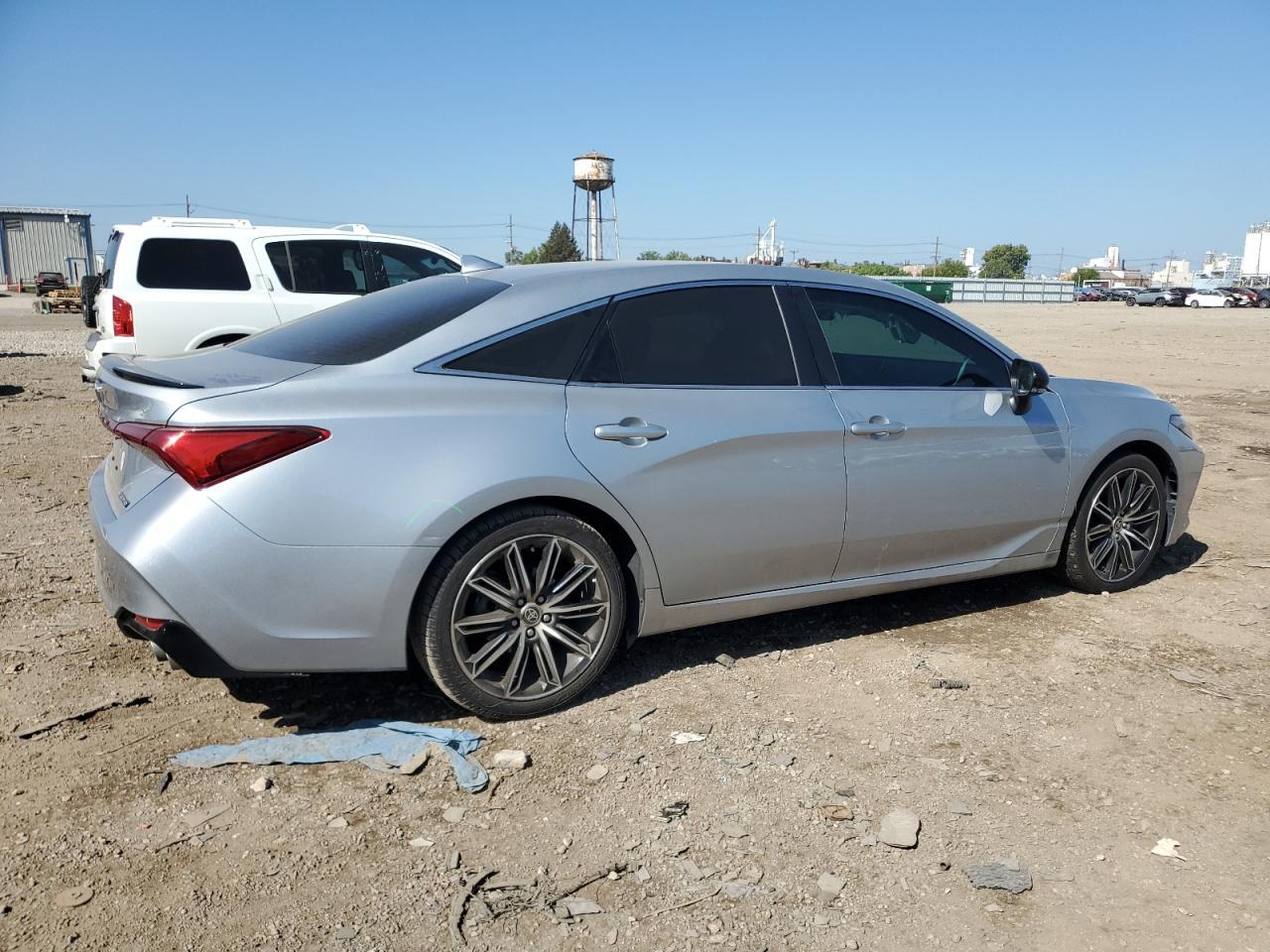2022 Toyota Avalon, Touring