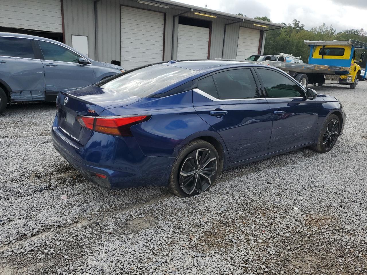 2024 Nissan Altima, SR